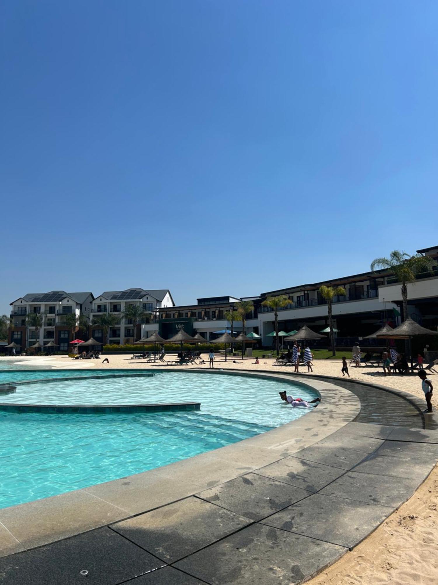 The Blyde Crystal Lagoon Riverwalk Estate Pretoria-Noord Exteriör bild